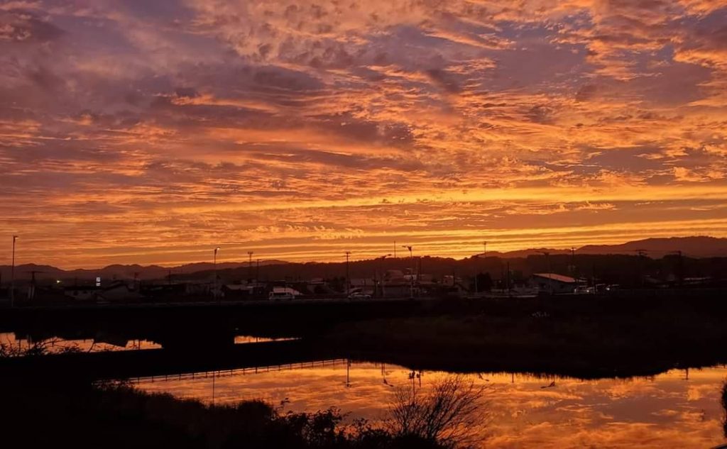 秋の夕焼け。 – 長万部観光協会Blog