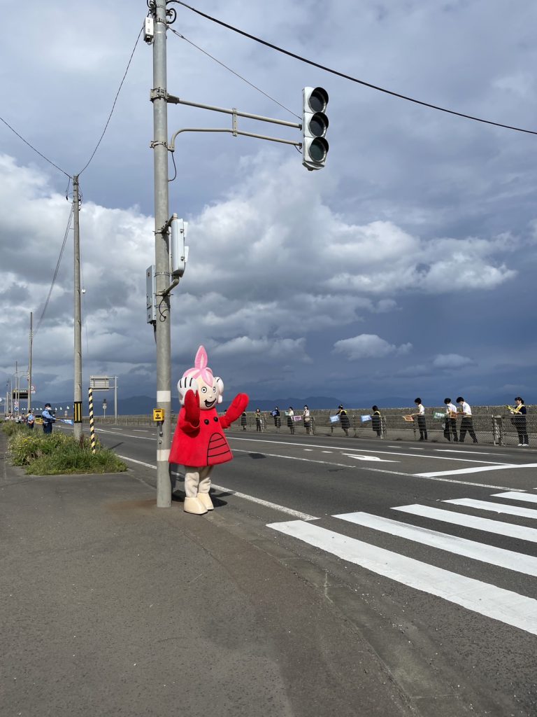 ニセコ号と旗の波運動🚩 – 長万部観光協会Blog