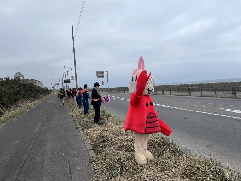 旗の波運動🚩 – 長万部観光協会Blog